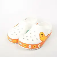 在飛比找樂天市場購物網優惠-Crocs 卡駱馳 (中性鞋)LINE Friends莎莉卡