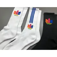 在飛比找蝦皮購物優惠-歐美限量男款 adidas Originals 3D Tre