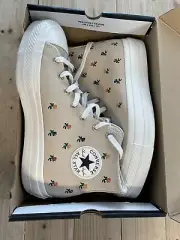 NEW Converse All Star Lift Platform High Embroidered Roses Women’s Size 9.5