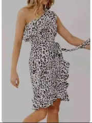 NWT. Decjuba Maya One Shoulder linen Blend Animal Leopard Print Dress Size 10