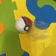 Pokemon / Colgate - Kids: Toothbrush Cap / Cover - Pokemon Poke Ball