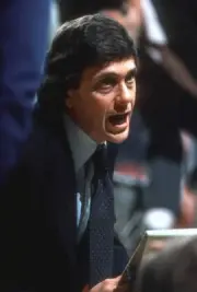 Head coach Larry Brown of the New Jersey Nets l 1981 Basketball Photo 9