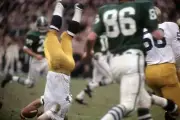 Football College Notre Dame Jim Lynch In Action 1966 OLD PHOTO