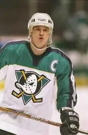 Paul Kariya Mighty Ducks looks on at the Ducks 6-4 win over the Wa- Old Photo 1