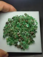 98crt Rough emerald from swat valley Pakistan
