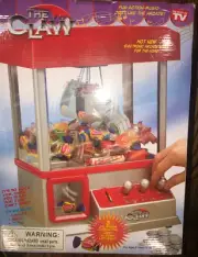 New As Seen on TV The Claw Candy Grabber Mini Claw Machine Toy Red w/Coins