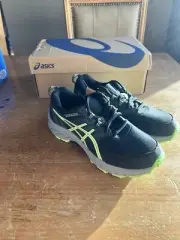 ASICS Kid's PRE VENTURE 9 Grade School Running Shoes, 4.5 M black new in box
