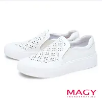 在飛比找Yahoo奇摩購物中心優惠-MAGY 鏤空真皮厚底休閒鞋 白色