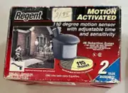 New Regent Motion Activated Wired Light (Box Says 2 But Only 1)
