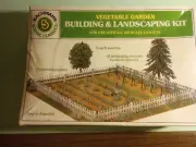 BACHMANN HO U/A "VEGETABLE GARDEN" BUILDING & LANDSCAPING KIT #2555 HO SCALE