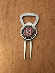 Estrella Galicia Golf Divot Repair Tool and Ball Marker. Condition is New.