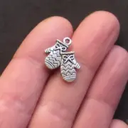 BULK 30 Mitten Charms Antique Silver Tone 2 Sided Just Adorable - SC863