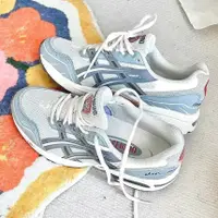 在飛比找蝦皮購物優惠-【TOP】Asics Gel -1090 亞瑟士  米灰藍 