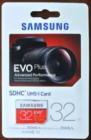 Samsung EVO+ Plus 32GB SDHC UHS-I Card Class 10 Memory Card MB-SC32D/AM