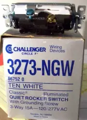 CHALLENGER Decora Illuminated Rocker Quiet Switch 3-Way WHITE 15A/120V NOS