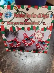 VTG Christmas Ornament Kit # 205-46 Mint Candy Wreath Makes 5