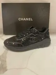 CHANEL 20P Sequined Sequin Lace Up Low Top Sneakers Kicks Shoes Black $1000