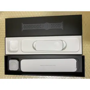 ［二手］Apple Watch S6 44MM NIKE (LTE) 鋁灰 二手狀況良好 高雄實體店面