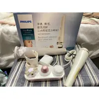 在飛比找蝦皮購物優惠-PHILIPS 飛利浦 淨顏煥采活膚spa組 美膚儀 SC5