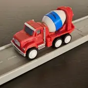 Red Cement Mixer NEW Road To Gold Driven Battat Pocket Micro Toy Car