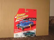 Johnny Lightning 1964 Pontiac GTO '64 Blue Hardtop