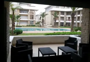 希迪布格納代勒 3 房公寓飯店 - 附游泳池及陽台