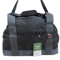在飛比找PChome24h購物優惠-YESON 旅行袋中容量台灣製造YKK零件附長背帶高單數防水