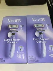 Gillette Venus Deluxe Smooth Swirl Women's Razor Handle + 2 Blade Refills 2PCK