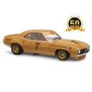 CLASSIC CARLECTABLES 1:18 CHEVROLET ZL-1 CAMARO 1971 ATCC WINNER 18770