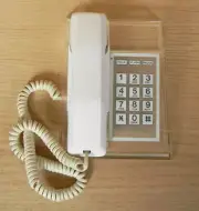 Vintage PARAMOUNT CLEAR TALK Corded Phone Lucite Desk Telephone 80s NEW