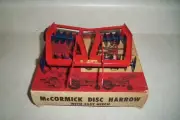 MCCORMICK DISC HARROW FAST HITCH NIB INTERNATIONAL IH ESKA ERTL Vintage Farm Toy