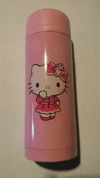 在飛比找Yahoo!奇摩拍賣優惠-hello kitty 粉紅浪漫保溫杯 250ml 特價10
