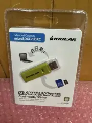 IOGEAR GFR204SD 10-in-1 USB 2.0 SD/ MicroSD/ MMC Card Reader/ Writer (Green/ Gra