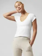 Athleta NWT Women's Essence Support Top Med White/ Built In Bra