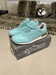 Size 11 - Saucony Shadow 5000 x Epitome Righteous One BIG FISH 2015