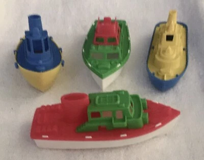 4 Vintage Pampers Diapers Promotional Children’s Toy Plastic Boats Bath Tub