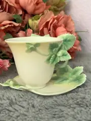 Franz Porcelain MINT COFFEE CUP / SAUCER SET FZ00163~ New