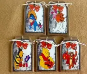 **NEW** 5 Wooden WINNIE THE POOH Halloween Ornaments / Hang Tags SETt1
