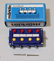 Marklin 7210 HO Gauge 4 Position Red and Yellow Buttons Switch Controller