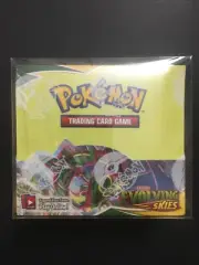 Pokémon 2021 Sword & Shield Evolving Skies Booster Box w/Plastic Protector New