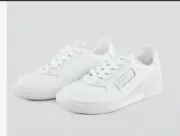 Classic Sergio Tacchini tennis shoe siz8.5