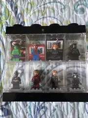 Lego Marvel Avengers Keychain Figurines Display