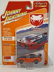 Johnny Lightning Classic Gold 2008 Dodge Viper SRT10 ACR Orange