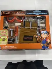 Jakks- Black & Decker 11pc Tool Belt Set in open box