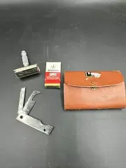 Vintage Gillette Razor in Snap Storage Case Magic Top Hat Unused 1 Blade