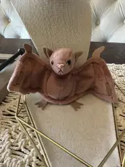 Ty Beanie Baby “Batty” - Vintage 1996 - New With Tag