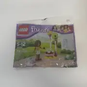 LEGO FRIENDS: Birthday Party Polybag (30107) - New Sealed Retired Andrea