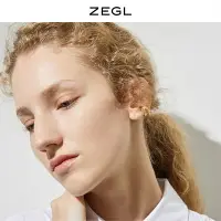 在飛比找樂天市場購物網優惠-ZEGL設計師森系麻花耳夾無耳洞女耳骨夾耳環高級感耳飾品套裝