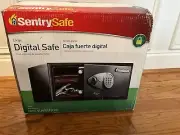 SentrySafe X105P Large Digital Security Safe Steel Black; Brand New