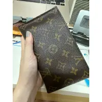 在飛比找蝦皮購物優惠-二手 老包 Louis Vuitton 洗漱包 斜背包 化妝